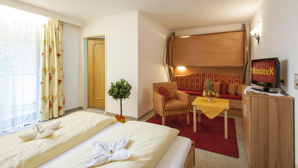 Hotel-Restaurant Burgblick Dorfgastein Oda fotoğraf